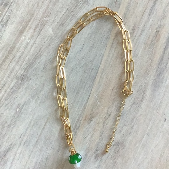 20-inch gold-plated chain with a mushroom pendant - Picture 2 of 2